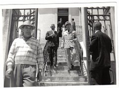 BOU SFER 06 JUILLET 1958 POSE DE LA PREMIERE PIERRE DU MONUMENT AUX MORTS 031